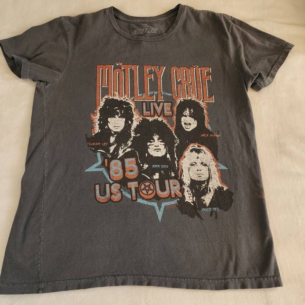 Motley Crue 85 US Tour Graphic Tshirt Size Small